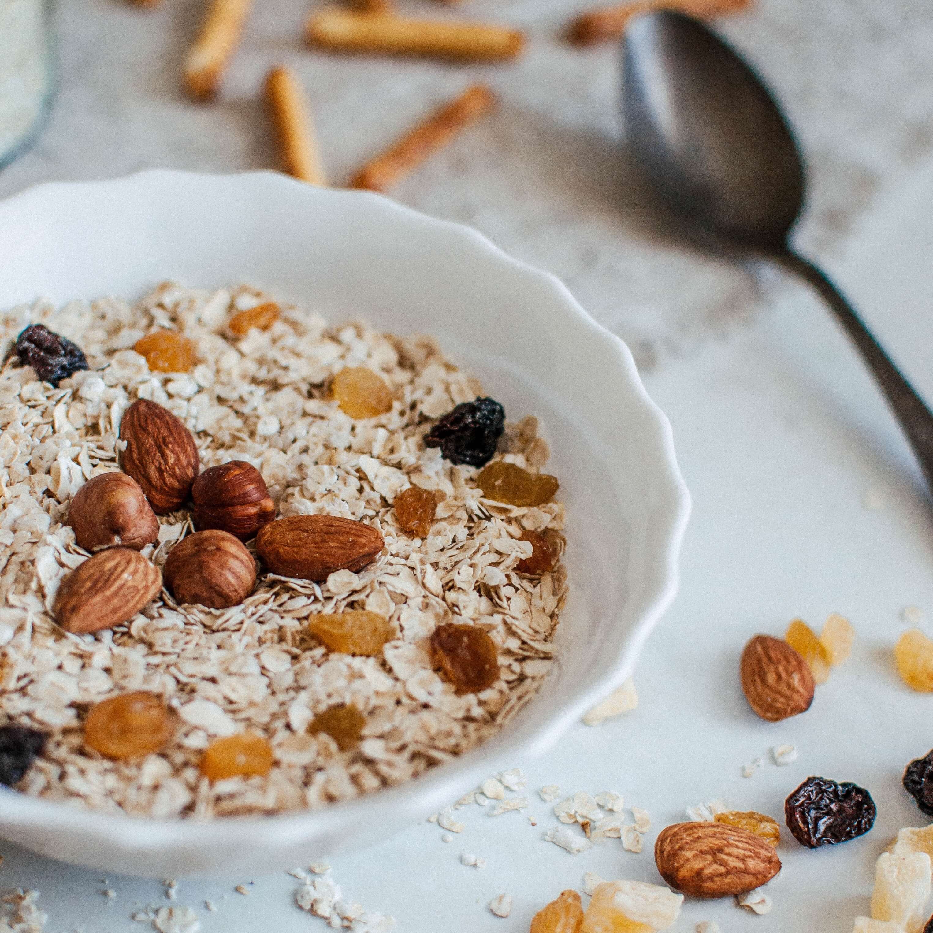 Berry and Nut Overnight Oats